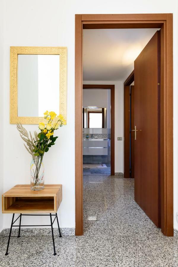Lora Como Apartment, Free Private Parking Extérieur photo