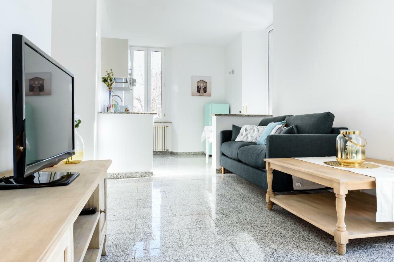 Lora Como Apartment, Free Private Parking Extérieur photo